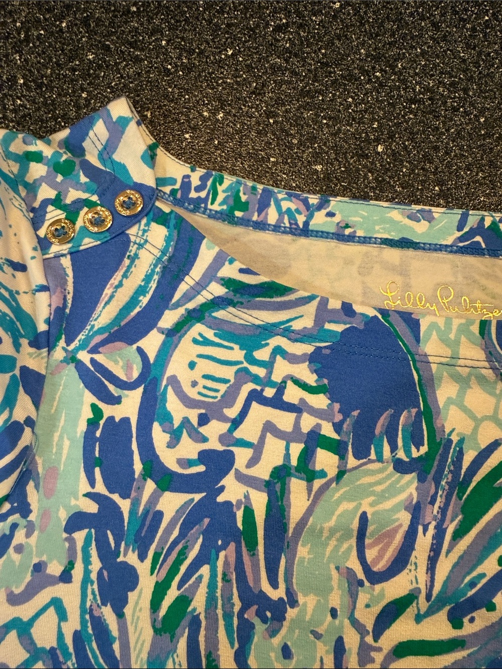 Lilly Pulitzer Jane Shift Dress in the Resort Canopy Chaos print - size Medium - Picture 4 of 8
